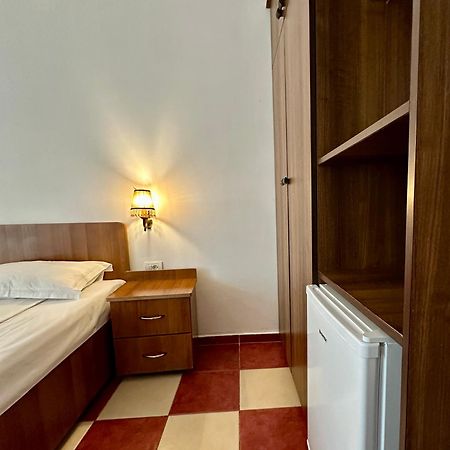 Hotel Nalba-Dalia Jupiter Exterior photo
